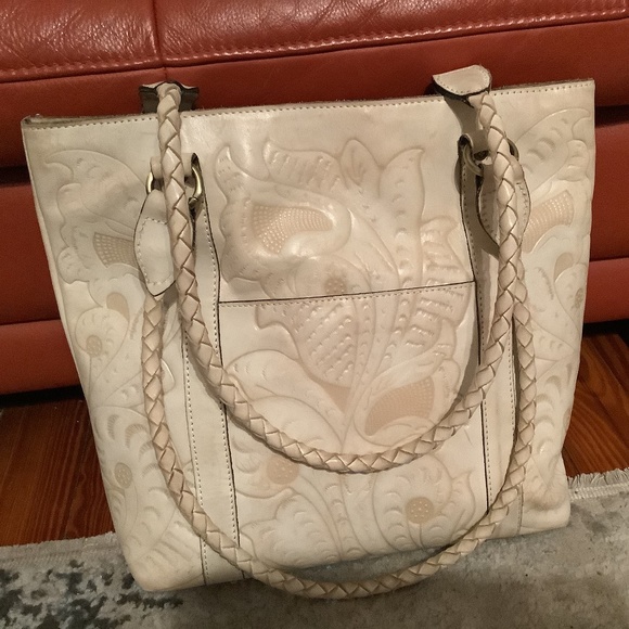 Patricia Nash Handbags - Patricia Nash Alessano Tote Burnished Tooled Chalk White